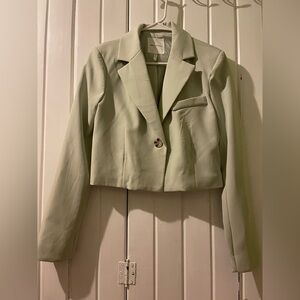 AVEC LES FILLES cropped blazer. X-small NWT